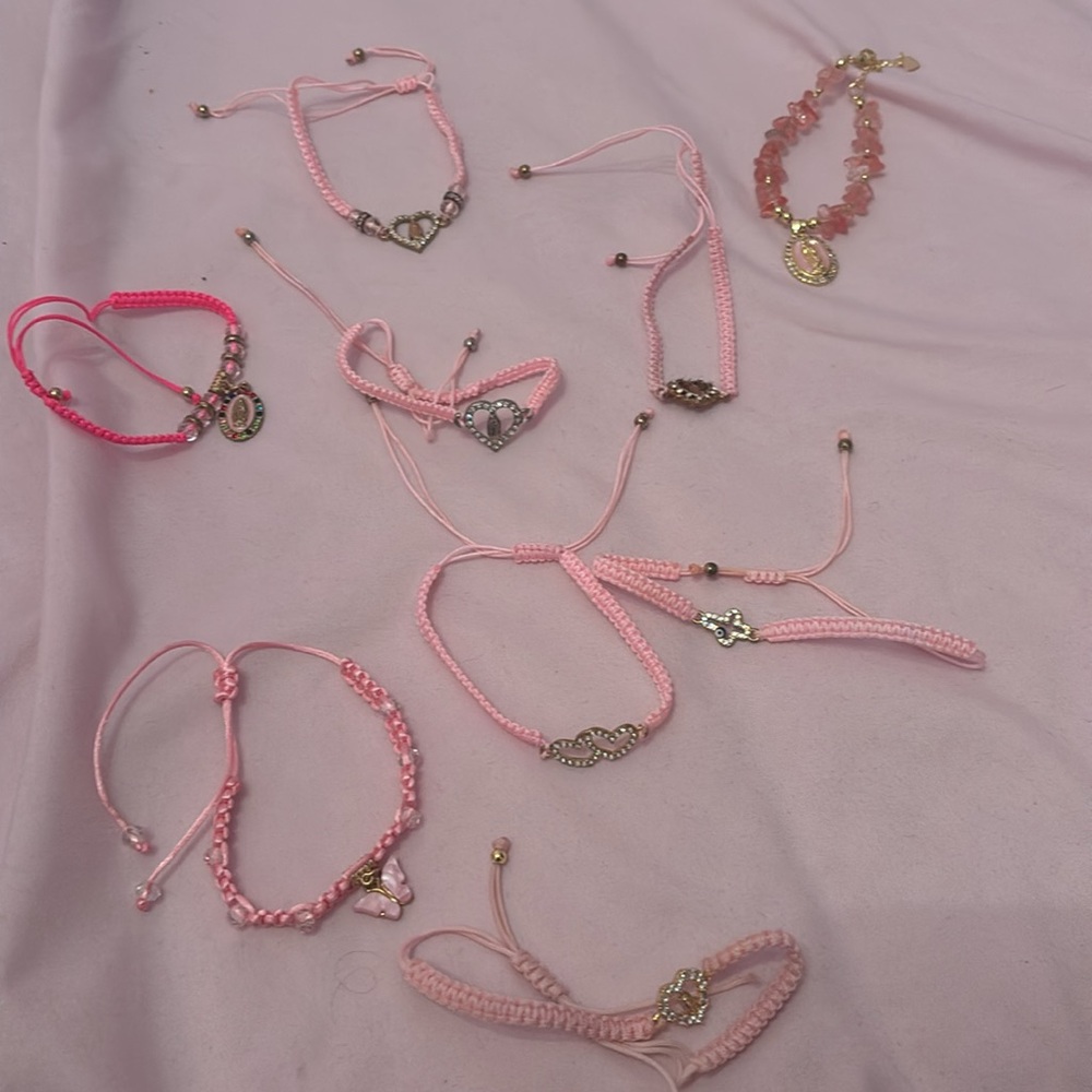 Bracelets - Picture 15 of 16